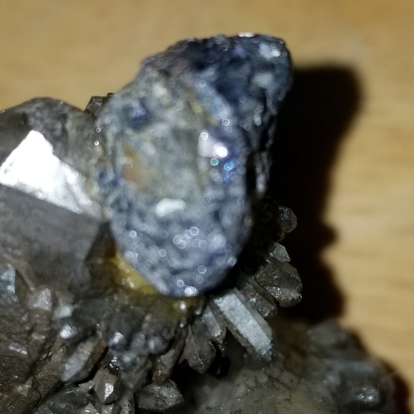 #1131 Rare Collectible Real Black Crystal & Fools - Picture 3 of 13